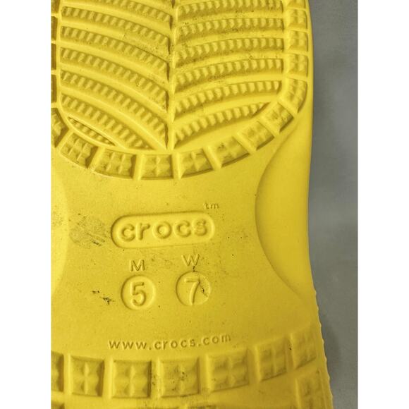 Crocs Classic Wu-Tang Slide Sandals in Yellow/Black Mens Size 5 Womens 7 - Picture 12 of 14